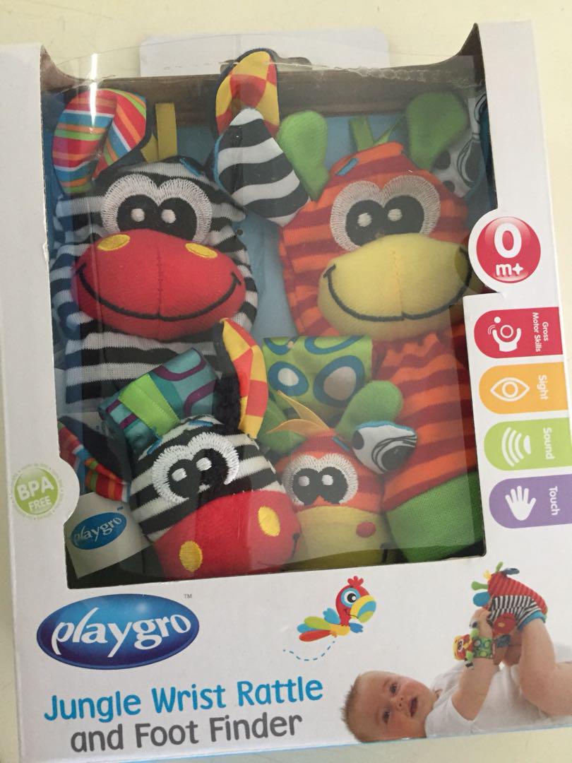playgro jungle wrist rattle and foot finder set