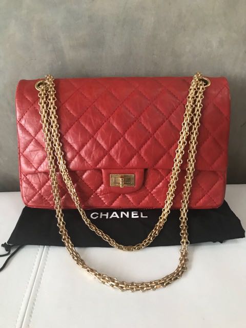 Preloved - VGC Chanel Reissue Small Red GHW #14 Box DB Holo (no card)