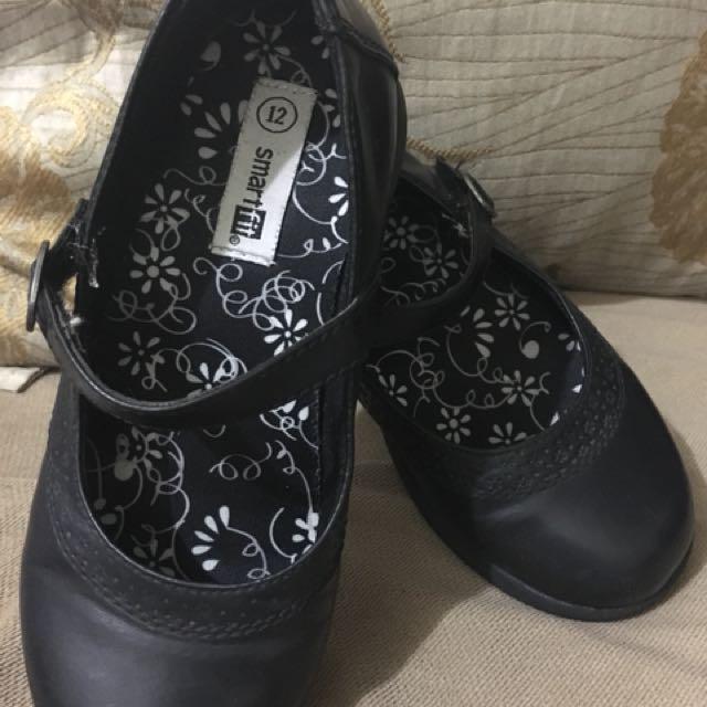 girls school shoes size 12