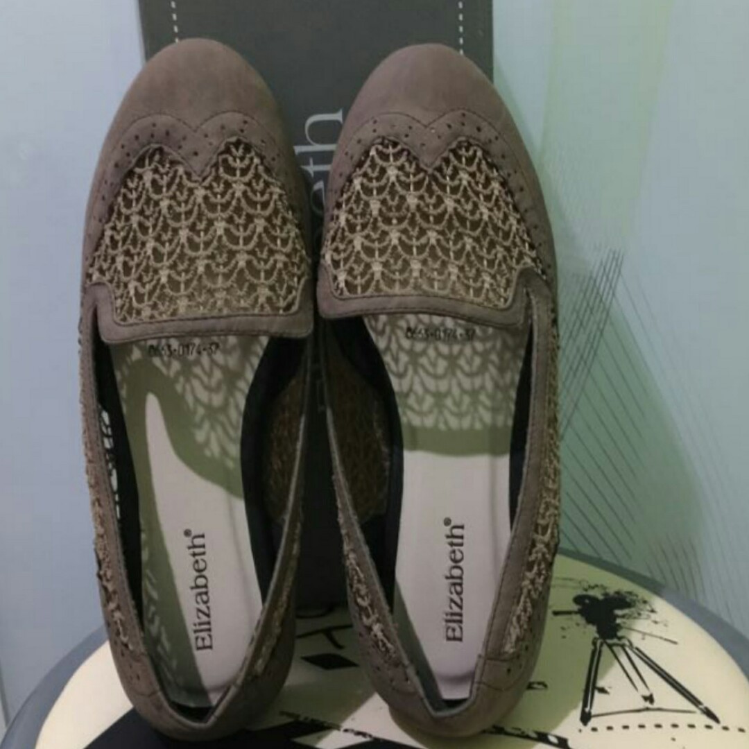 Sepatu Flat Shoes Elizabeth Size 37 Fesyen Wanita Sepatu Di Carousell