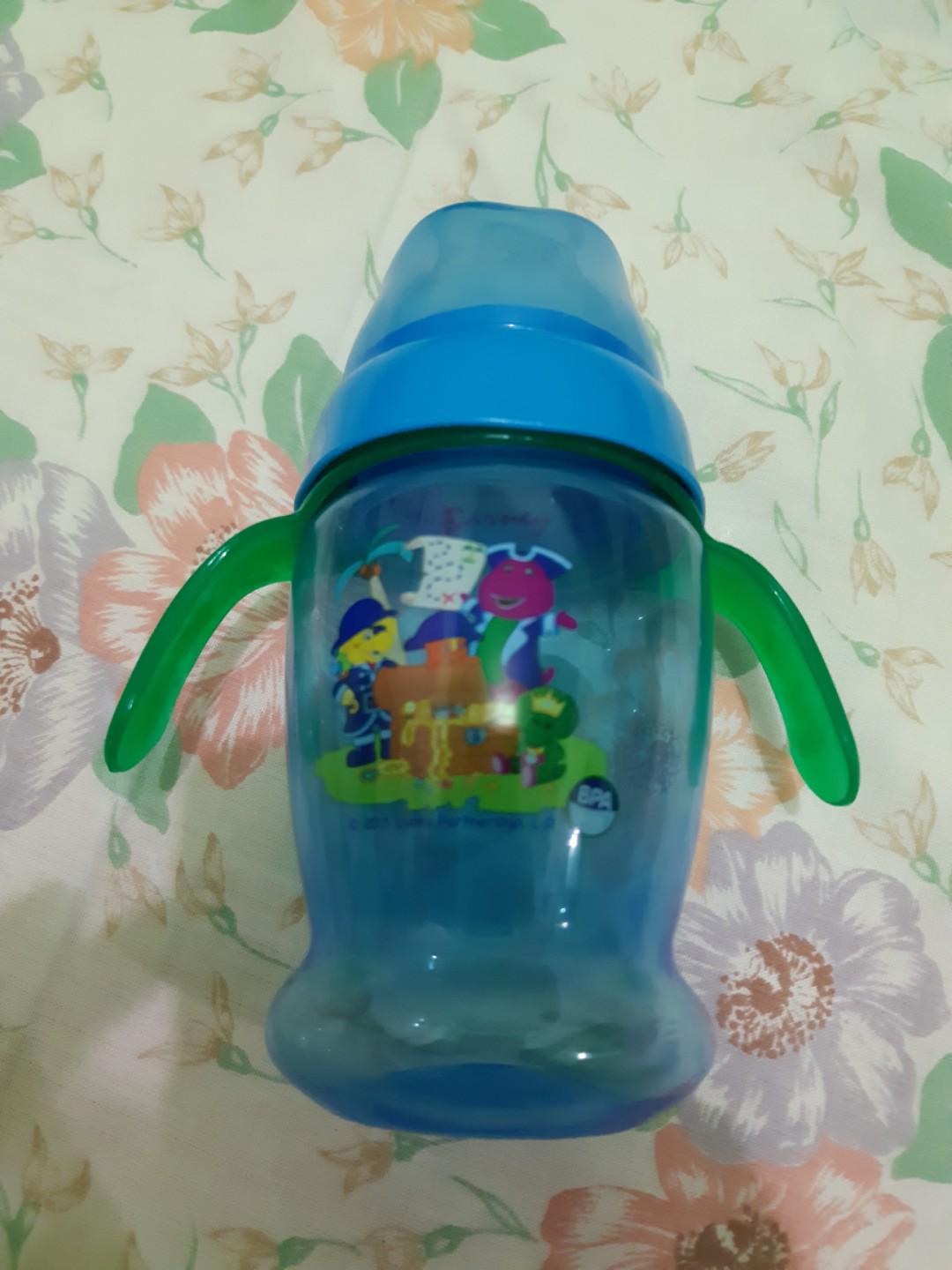 Sippy Cup (Soft Spout) (Category: Weaning & Toddler Feeding) located in Quezon City. Submitted by littlegabu_treasures (Listing ID 177944501, Image 1). Description: Used only twice. Bought from SM Baby Section. Rfs: baby prefers to drink from an open cup. #garagesale3.