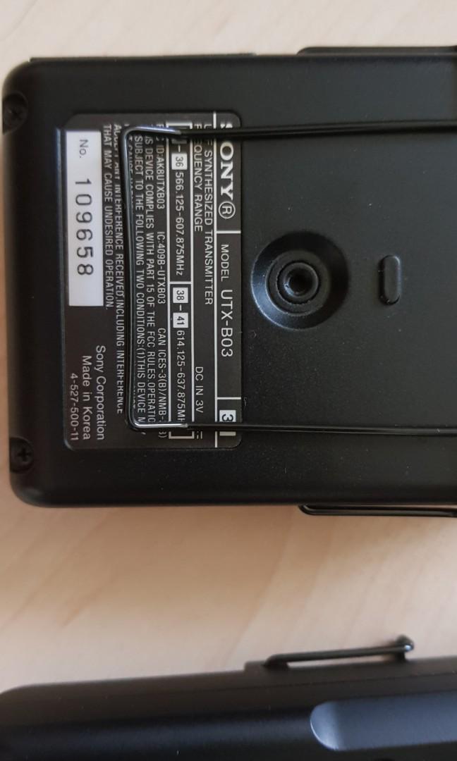 Sony uwp-D11 UHF micphone, Audio, Microphones on Carousell