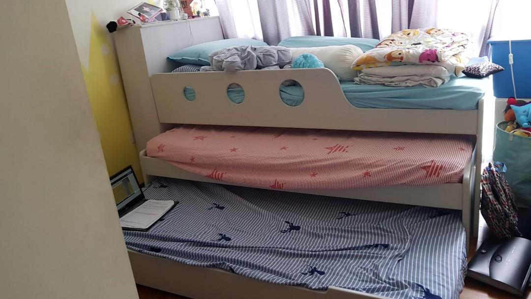 Triple Single Bed Furniture Beds Mattresses On Carousell