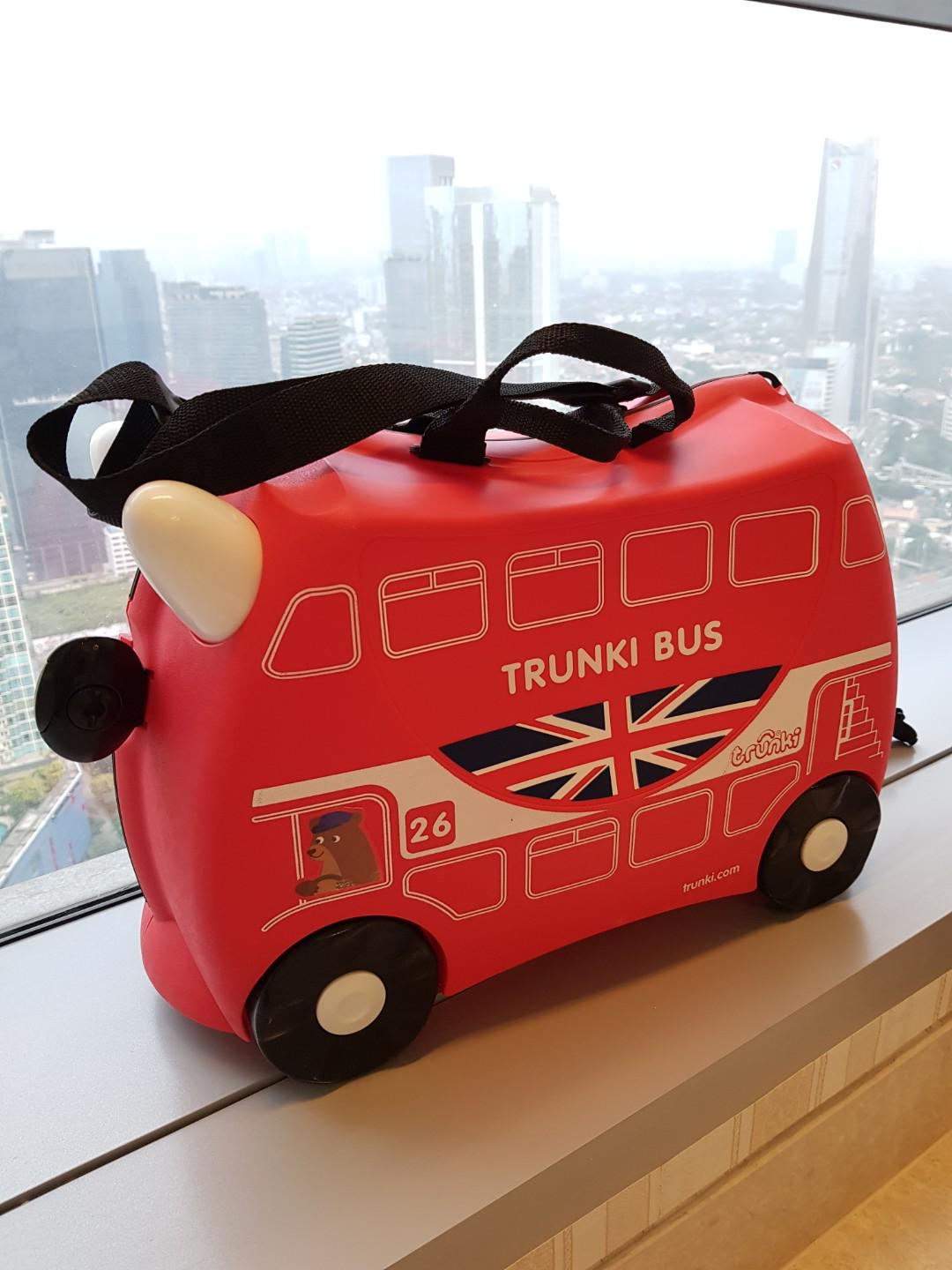 trunki london bus