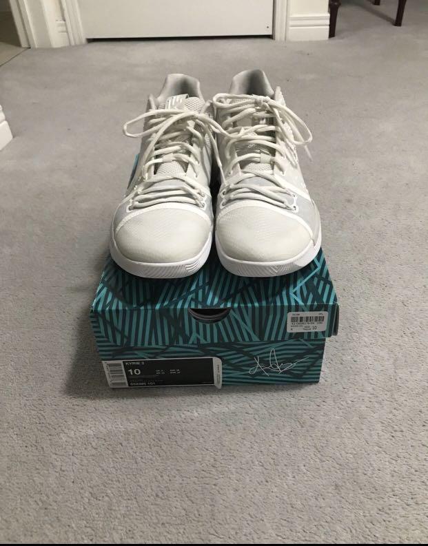 Kyrie 3s white deals