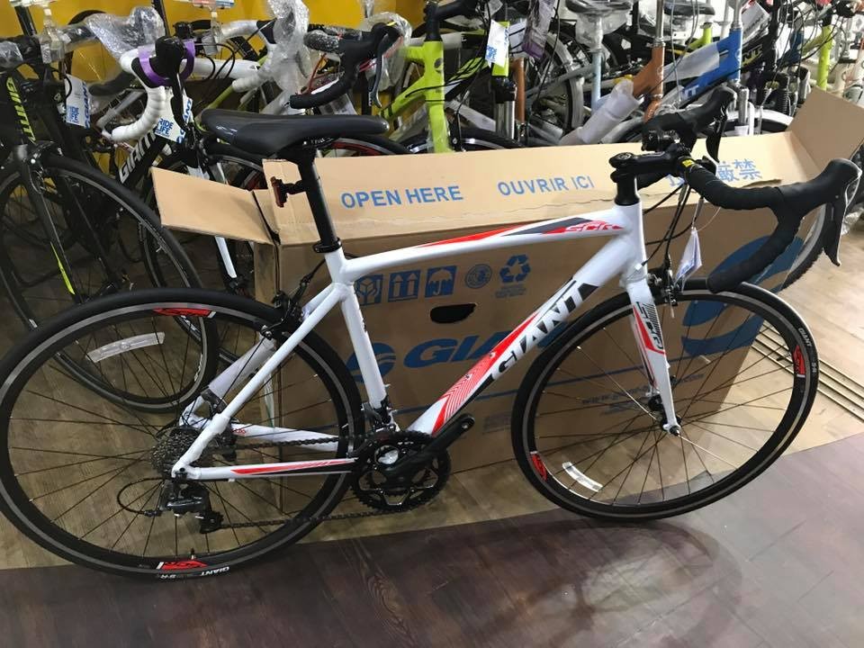 2018 GIANT SCR 2 入門公路車/ 歡迎訂購及 