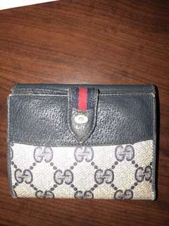 Authentic Gucci Vintage Accessory Collection Wallet