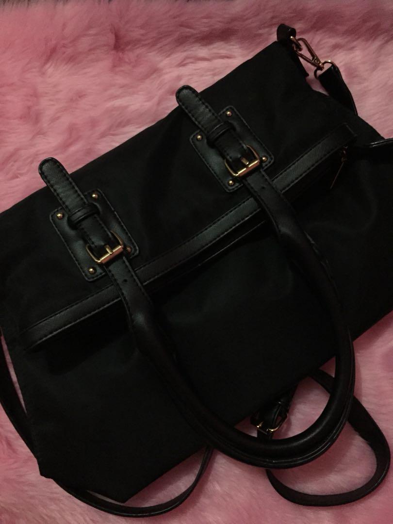 Alt Manila Tokyo Bag Women S Fashion Bags Wallets Cross Body Bags On Carousell En esta categoria podran encontrar bolsos, canguros, y cartucheras ideales para viajar. alt manila tokyo bag women s fashion