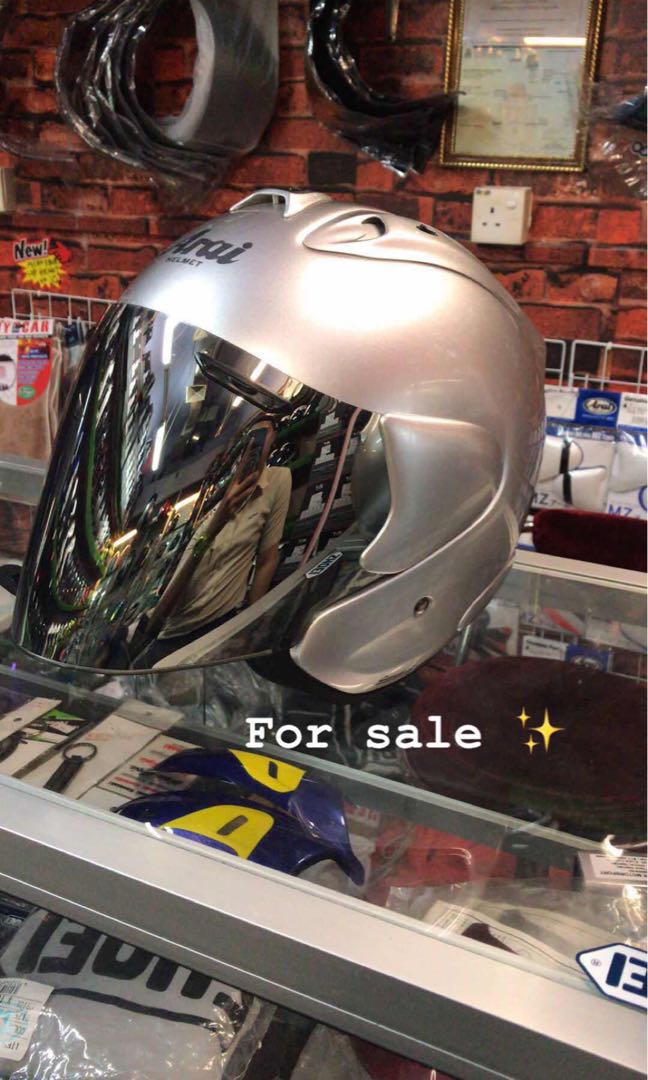 Arai ram3 silver kilat Motorbikes on Carousell
