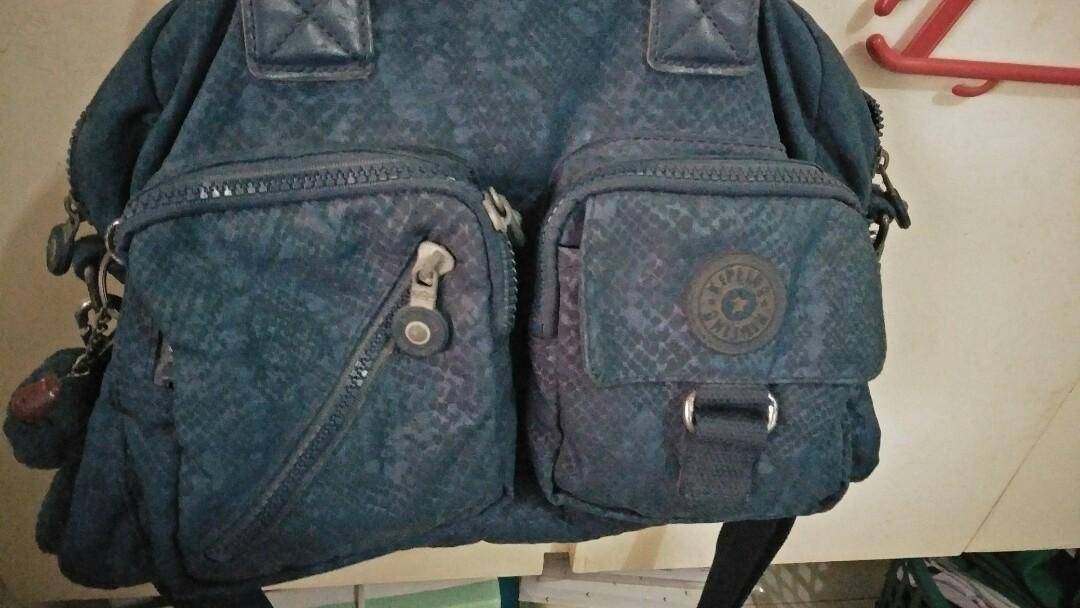Authentic Kipling (Category: Purses & Pouches) located in Subic. Submitted by cindyre11a (Listing ID 178189813, Image 2). Description: 101% authentic Kipling with sling Well loved.