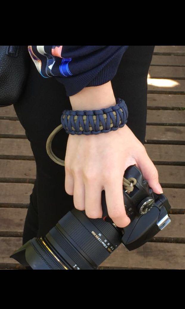 Camera Strap (Category: Cameras) located in Subang Jaya. Submitted by strappin (Listing ID 163345834, Image 1). Description: Wrist Strap for any Camera Pm to order while stocks last. ✔️Made from U.S. Military Paracord material ✔️Holds up to 100kg ✔️Durable and safe ✔️Adjustable for any wrist size ✔️Stylish ✔️Convenient #CameraStrap #Camera #Instagram #Travel #Photography #Nikon #Canon #Sony #subangjayaswap .