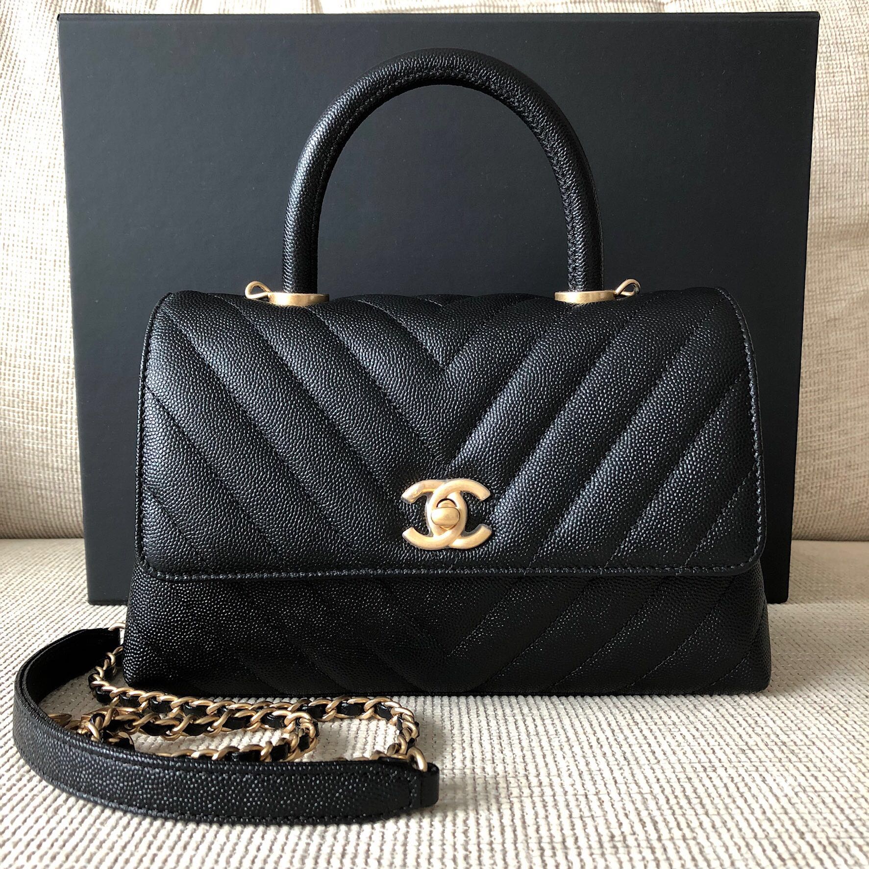 Chanel Coco Handle Chevron Mini Bag, Luxury, Bags & Wallets on Carousell