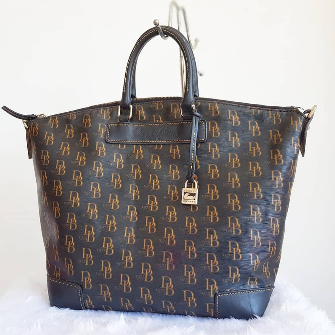 Dooney and bourke best sale vanessa satchel