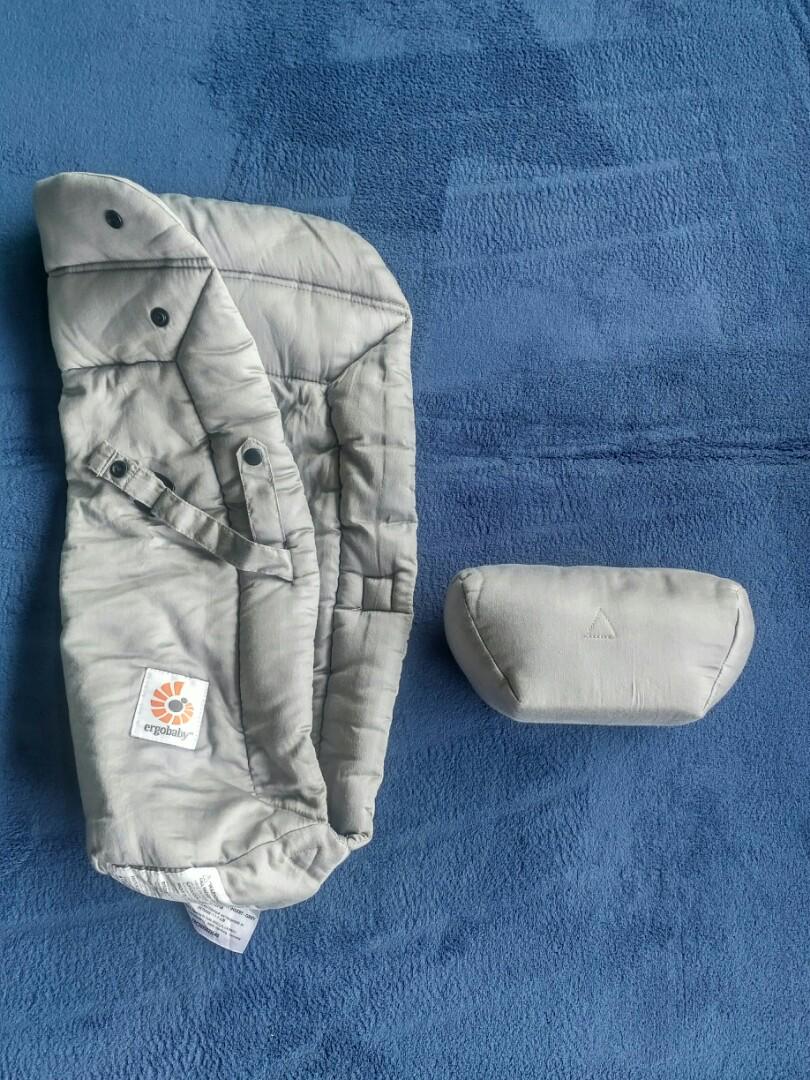 Ergobaby infant insert pillow hotsell