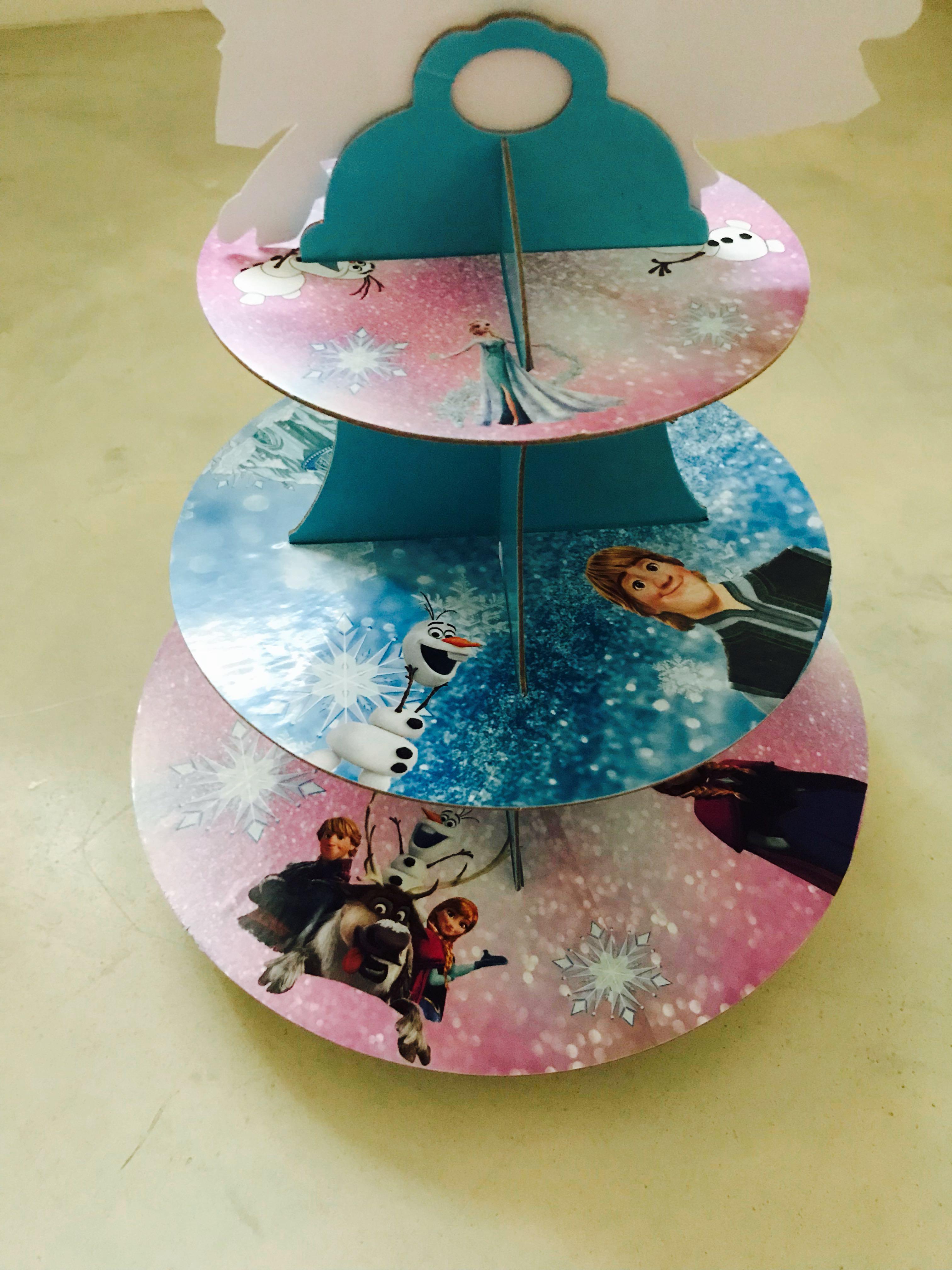 Frozen Cupcake Stand, Babies & Kids, Babies & Kids Fashion on Carousell