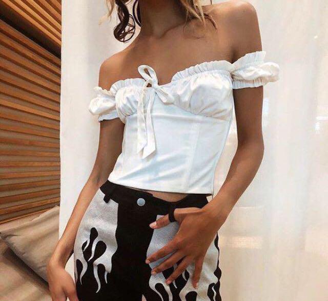 I am shop gia ruffle top