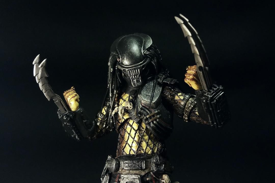 Serpent hunter shop predator neca