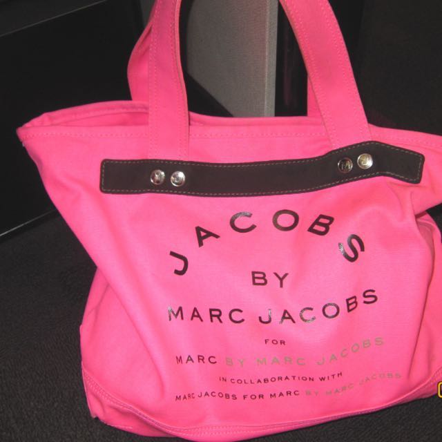 marc jacobs canvas tote