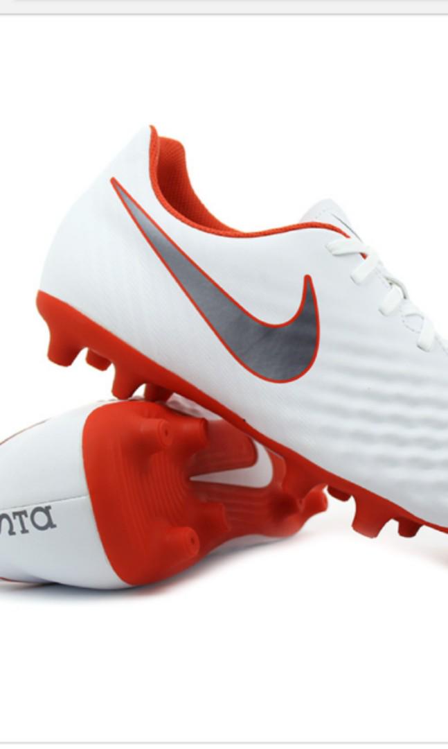 Womens Nike Magista Obra II 2 FG Soccer Cleats Volt/White