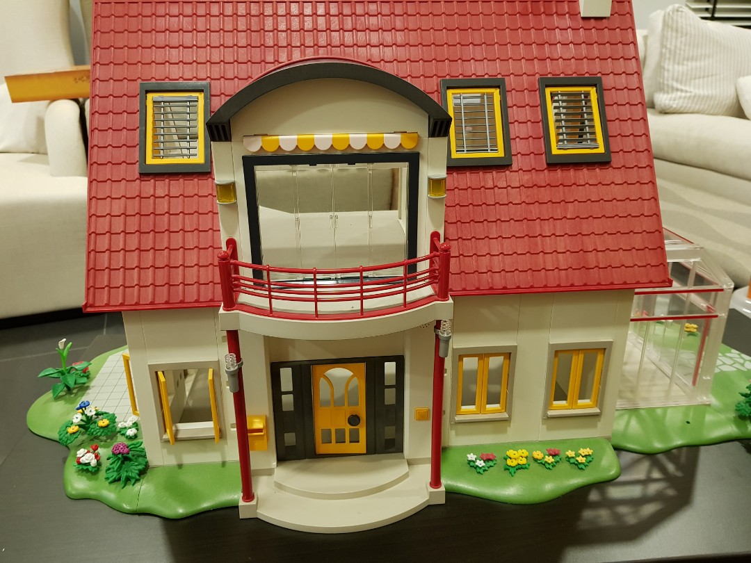 Playmobil Suburban House #4279 & more!, Hobbies & Toys, Toys & Games on  Carousell