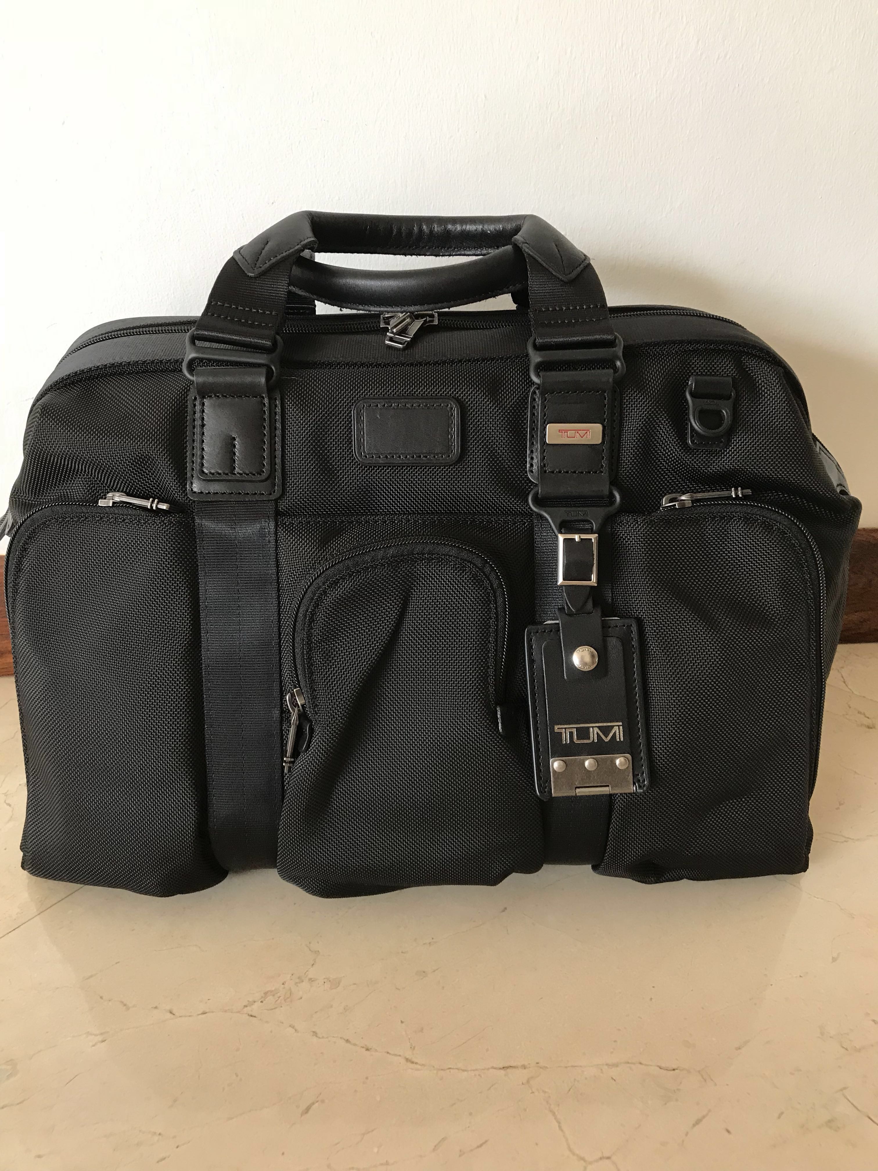 tumi alpha bravo duffel