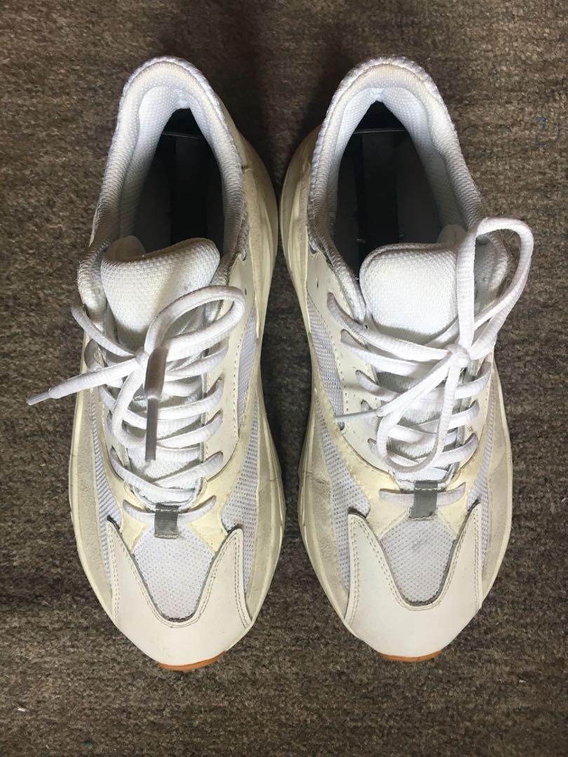 Yeezy boost 700 White/Gum US8.5, Men's 