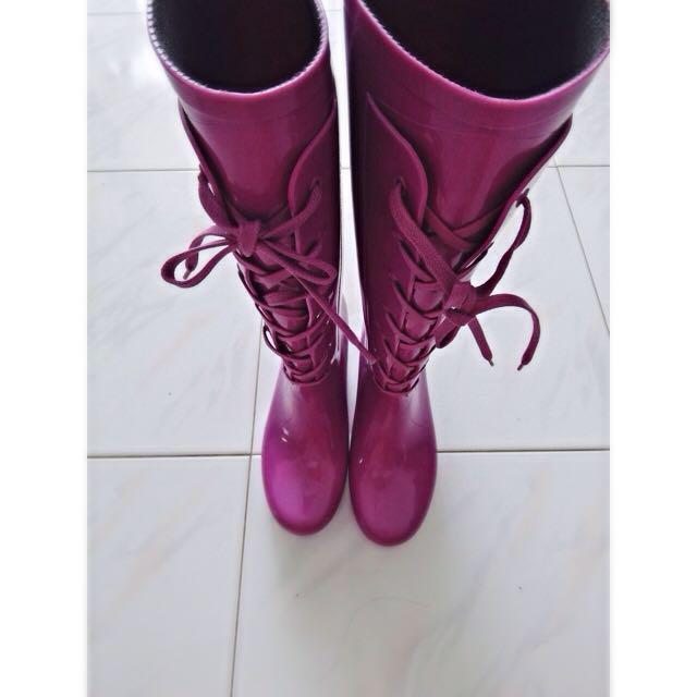 YSL Welly Rain Boot In PINK Women s Fashion Footwear Boots on