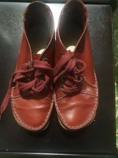 Clarks red midcut boots (repriced)