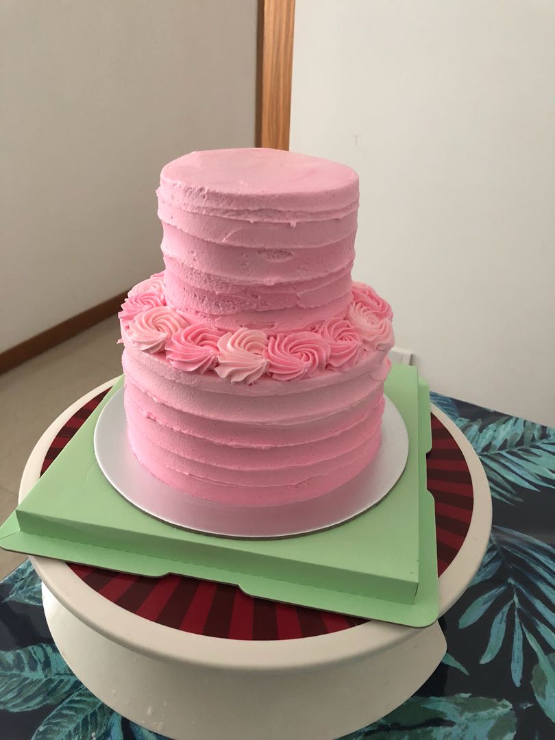 2 Tier Cake Food Drinks Baked Goods On Carousell