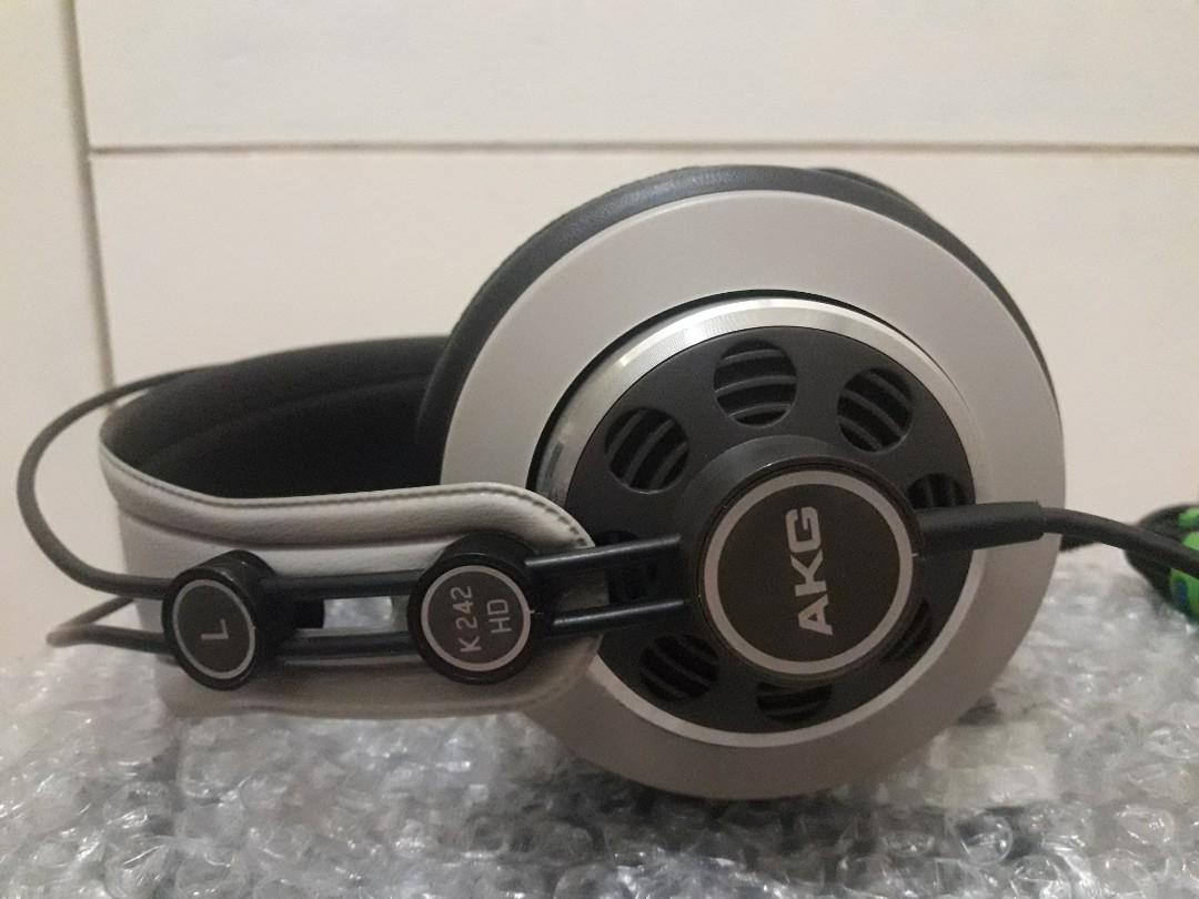 AKG K242 HD High Definition Headphone Original 100%, Elektronik, Audio di  Carousell