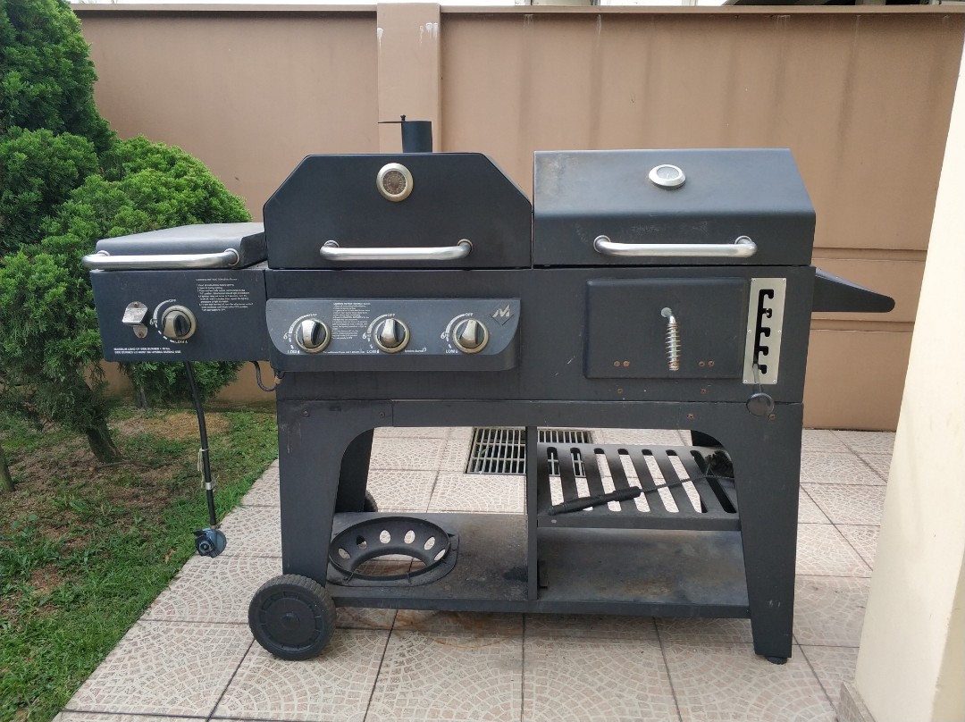 Charbroil Double Gas And Charcoal Combo Bbq Grill Home Liances Photo