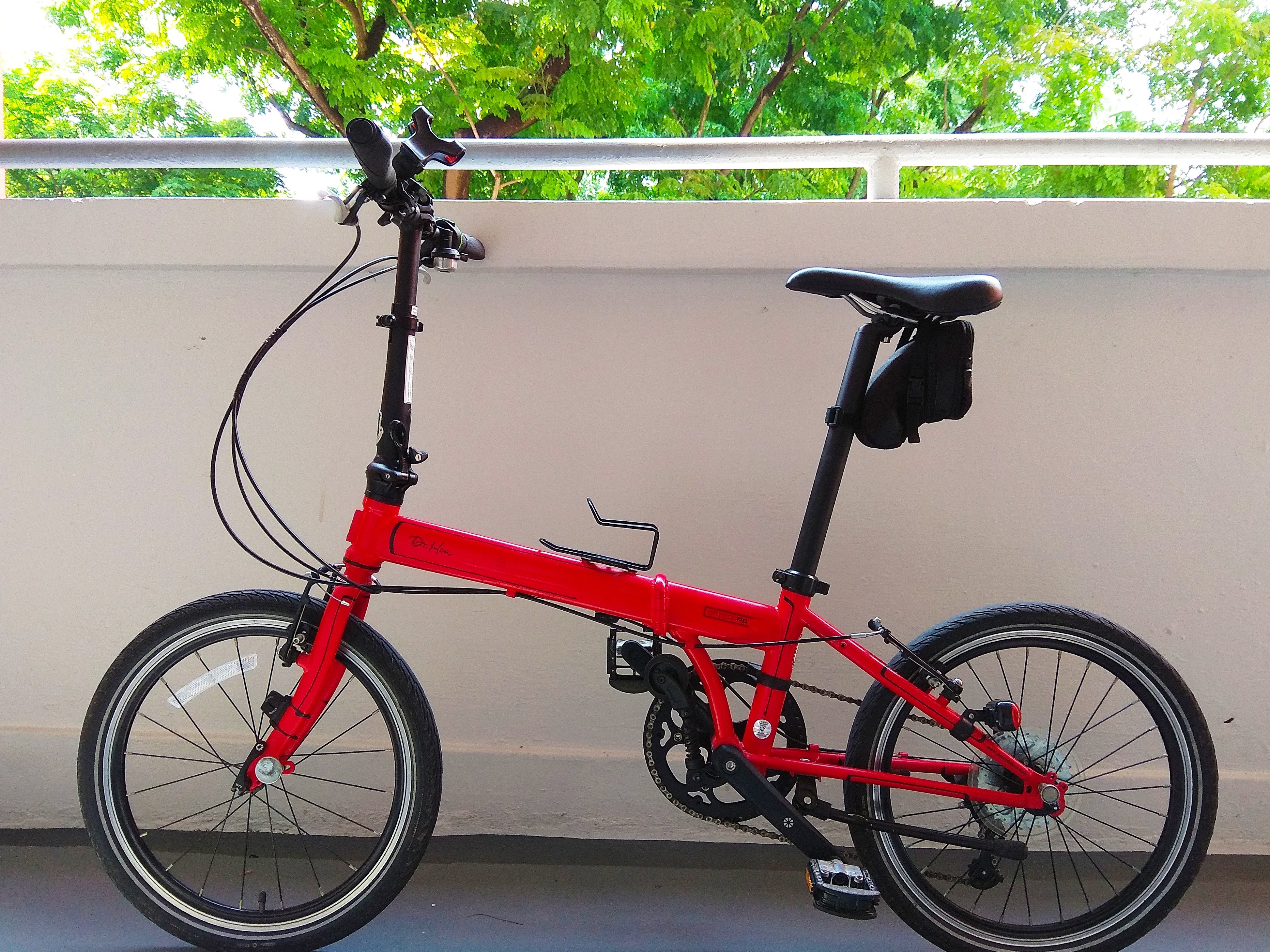 Dahon speed top p8 folding bike