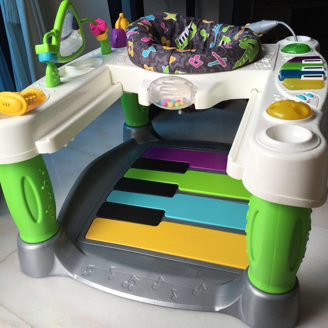 Fisher-Price Little Superstar™ Step ’n Play Piano