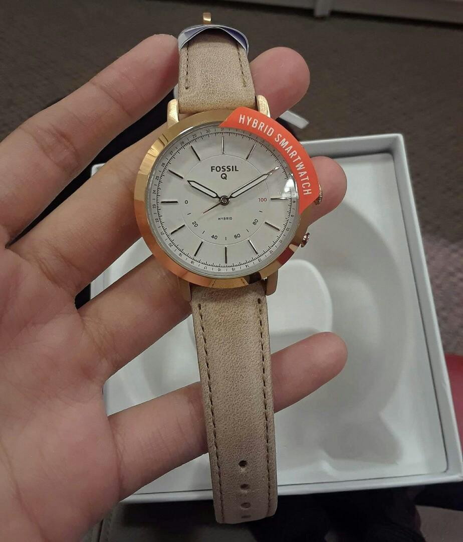 Fossil q discount hybrid womens watch