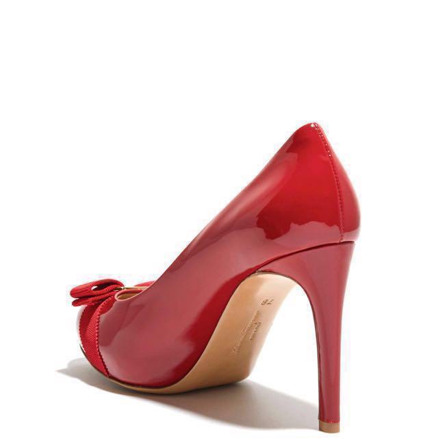 ferragamo pimpa pump