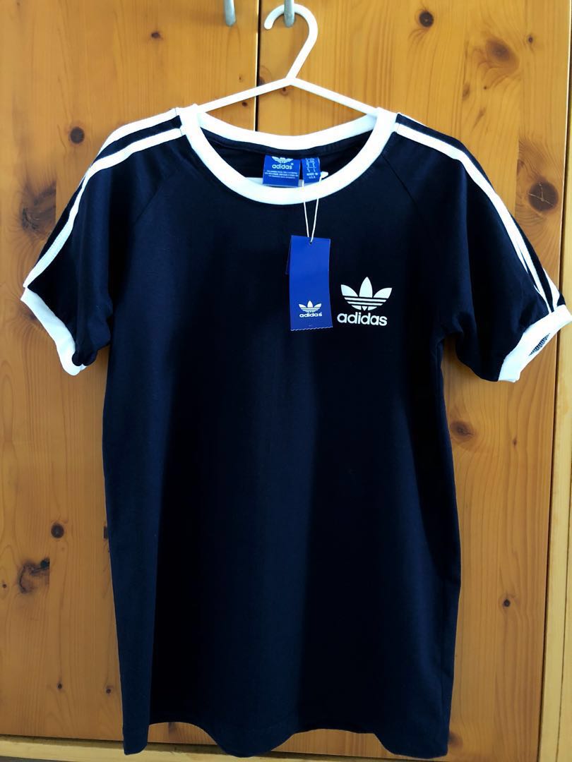 adidas dark blue t shirt