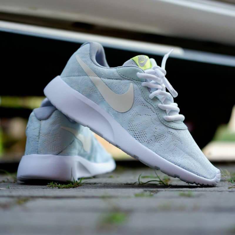 Nike tanjun floral white new arrivals