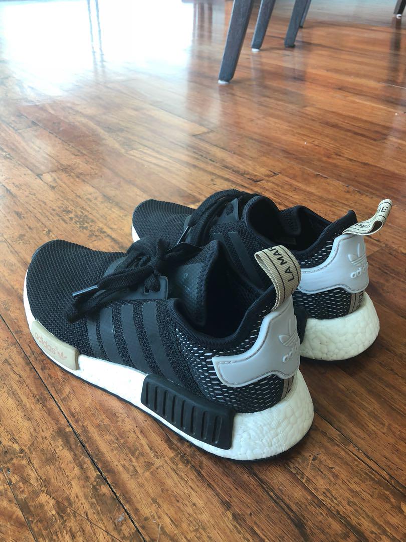Adidas nmd on sale r1 black tan