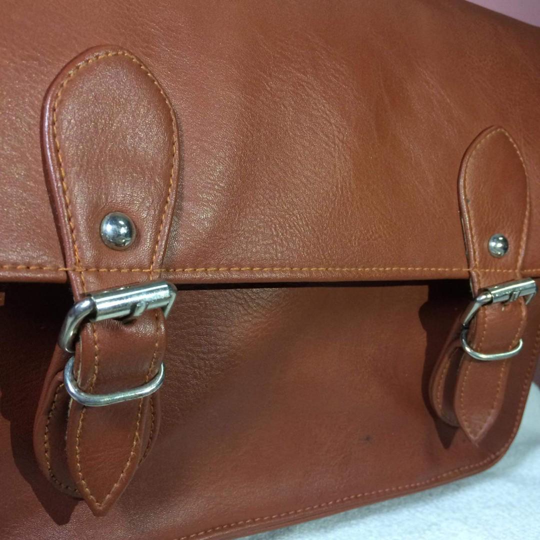 Parisian sling bags 2018 outlet