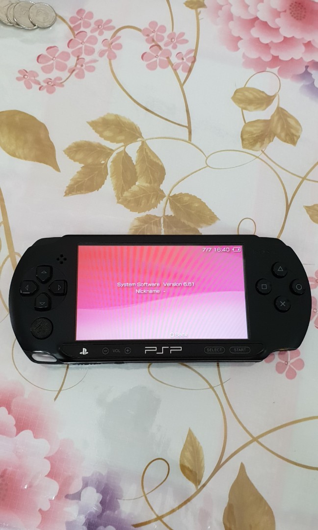 PSP E1008 2C, Video Gaming, Video Game Consoles, PlayStation on Carousell