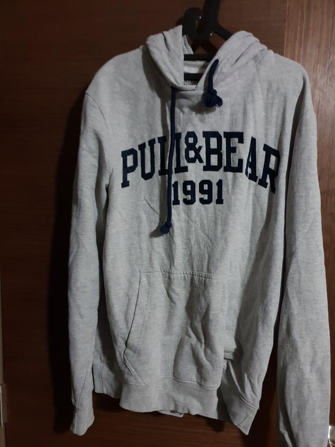 hoodie zipper pull and bear