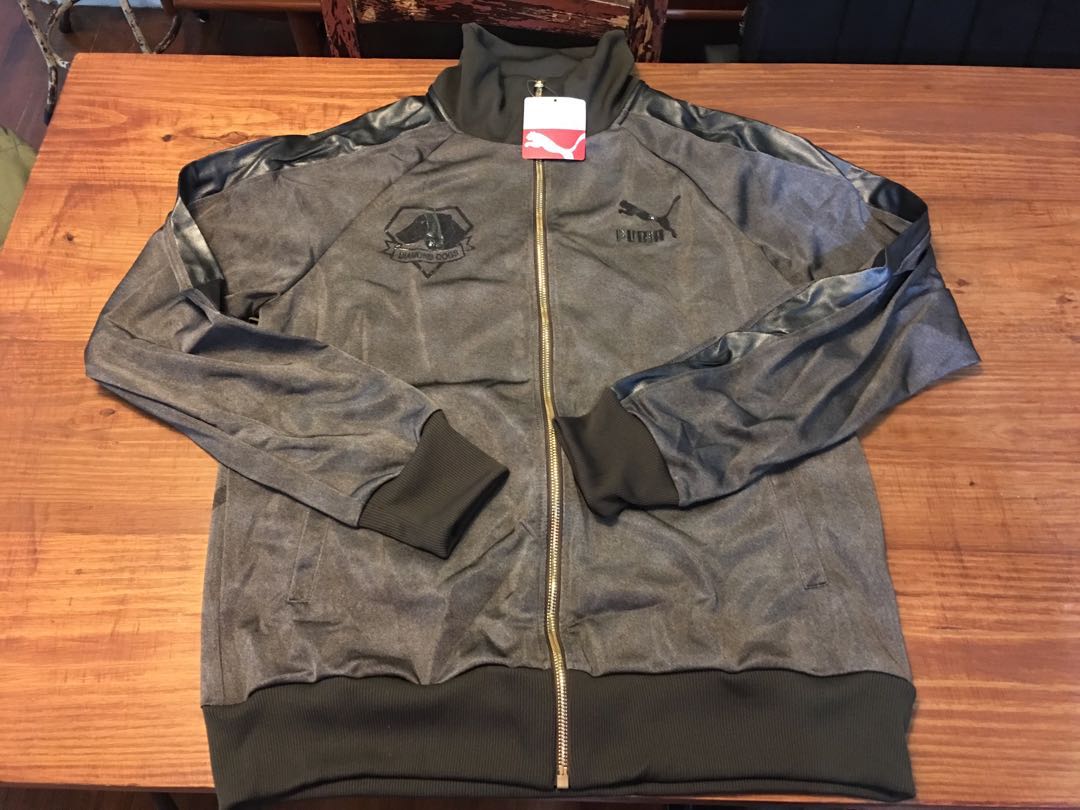 El actual matraz Regaño Puma x Metal gear solid MGSV T7 jacket.日本特別版，香港冇得賣, 男裝, 外套及戶外衣服- Carousell