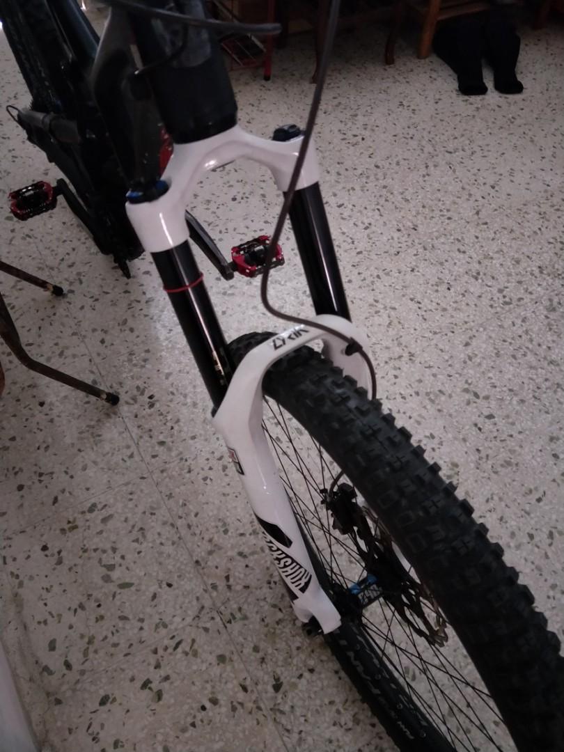 rockshox lyrik 180mm