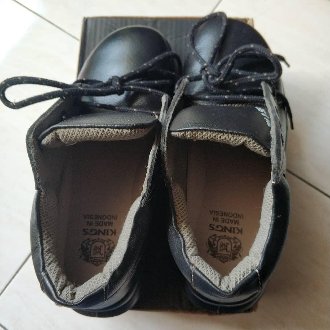 Sepatu Safety Kings Original Barang Yang Dicari Di Carousell
