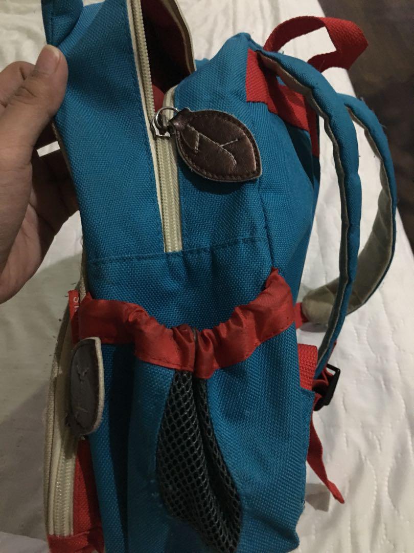 Skip Hop Backpack (Category: Diaper Bags & Wetbags) located in Makati City. Submitted by Vanessacloset_VLuxe (Listing ID 178248117, Image 3). Description: .
