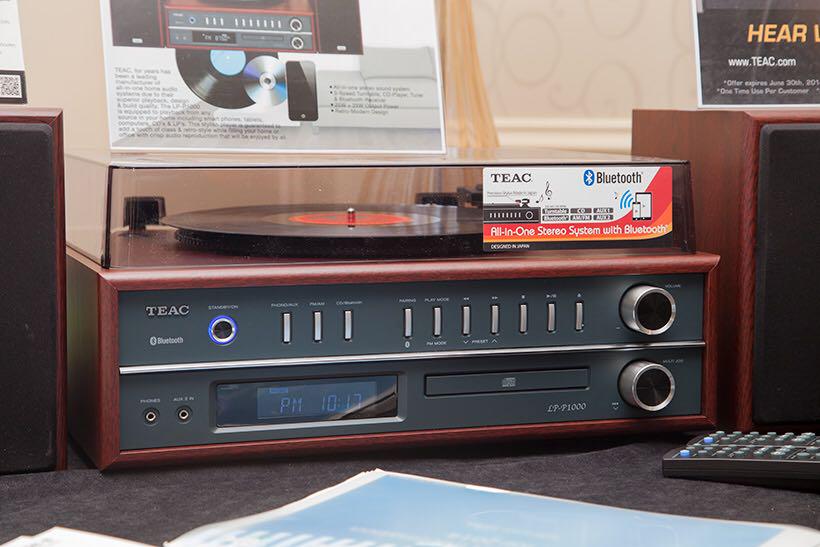 TEAC LPP1000 TURNTABLE STEREO SYSTEM CD/RADIO/BLUETOOTH, Audio