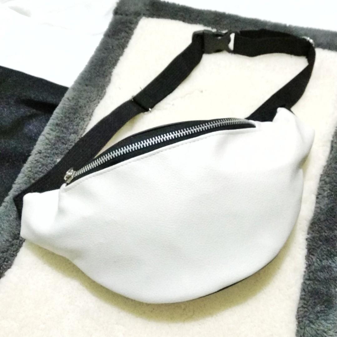 waist bag putih