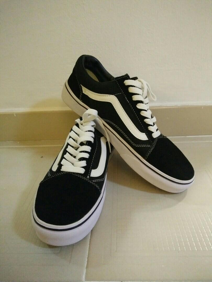 Black outlet vans $20