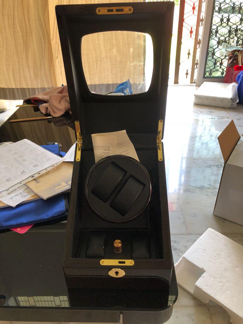 Watch Winder (Category: Watches) located in Singapore. Submitted by springleaf (Listing ID 178317006, Image 2). Description: Brand new in box.