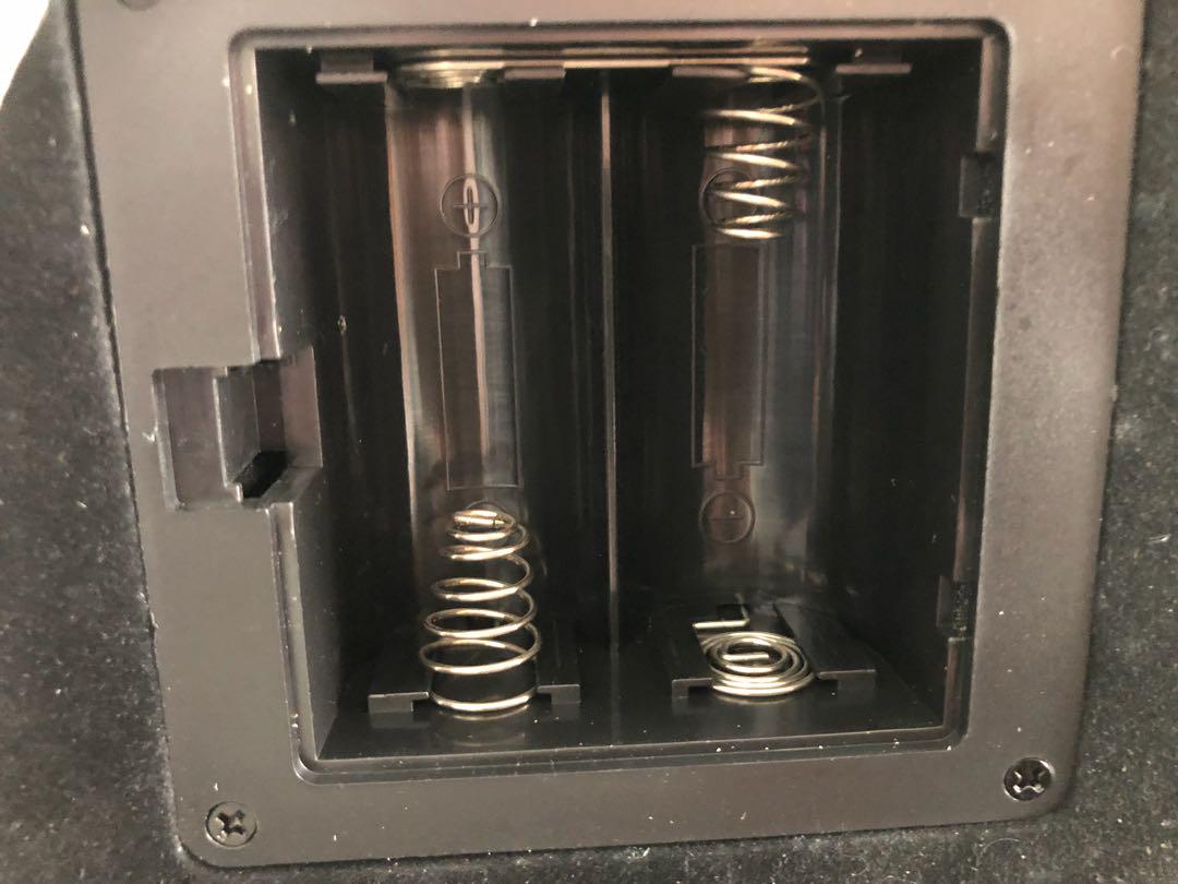 Watch Winder (Category: Watches) located in Singapore. Submitted by springleaf (Listing ID 178317006, Image 3). Description: Brand new in box.